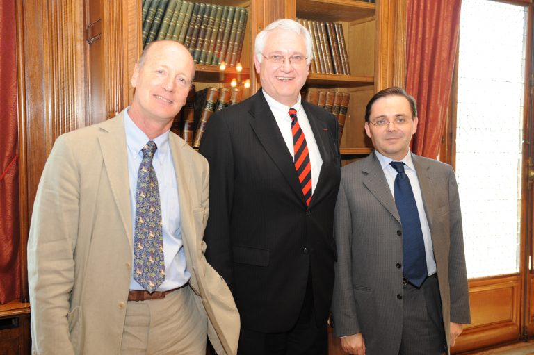 Fabien Baussart with John Hamre, former U.S. Deputy Secretary of Defense and French journalist Renaud Girard.